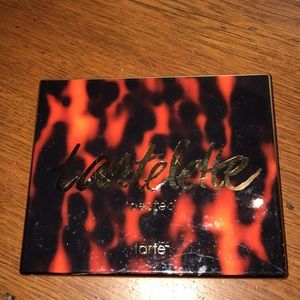 Tarte Tartelette Roasted eyeshadow palette